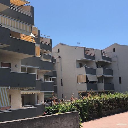 迪亚曼特Parco Corallo Di Fronte Al Mare公寓 外观 照片
